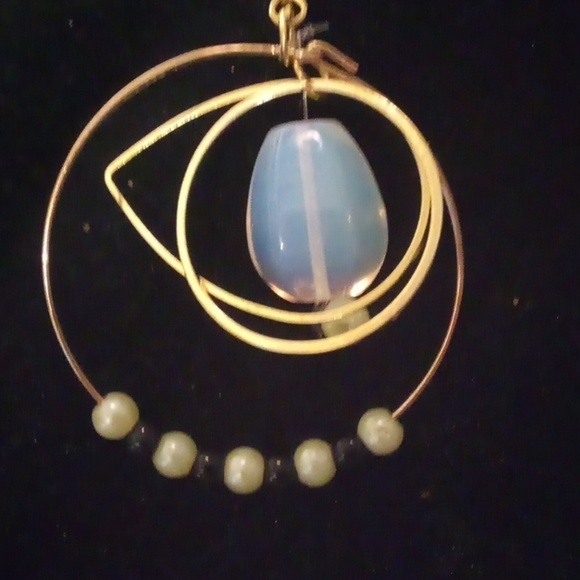 ❤️ Handmade Triple Hoop Pearl & Black Stone Dangle Earrings With Opalite Drop - Picture 4 of 5